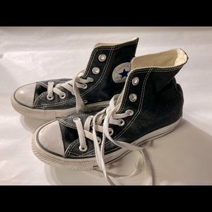 Kids Converse All Stars - size 3